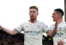 De Bruyne and Foden win Premier League player of the year awards