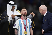 Qatar explains why Messi wore black robe during World Cup trophy presentation