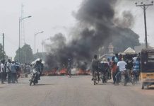 NE/R: Youth hit streets to protest military attempt to arrest new Bawku chief as tension rises at Walewale, Nalerigu