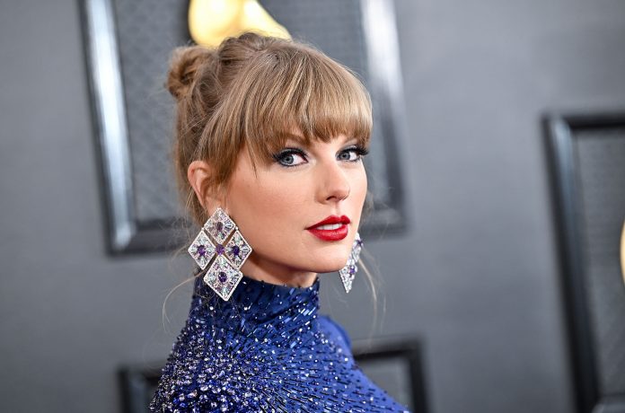 taylor-swift-2023-grammys-red-carpet-billboard-1548