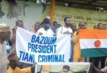 ‘Go and fight the jihadists, they killed more than 200 people’ – Angry Nigerien resident in Ghana ‘orders’ military junta