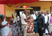 B/R: Madamfo Ghana Foundation provides education support for 5 deprived communities