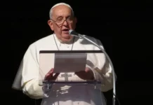 Pope Francis authorises blessings for gay couples