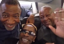 Video: Shatta Wale in a joyful mood with John Mahama, Dr. Lawrence Tetteh after apology