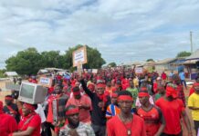 Residents of Salaga demonstrate over power outages