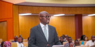 Ghana resumes long-term domestic borrowing after lifting restriction measures