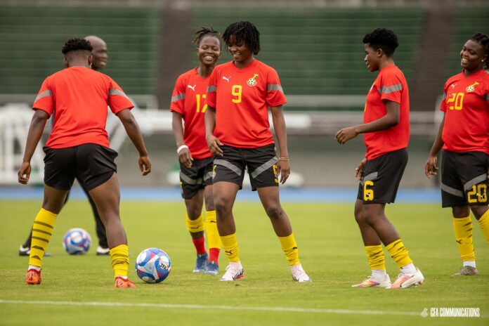 Black Queens Japan1