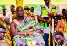 Daasebre Dr. Twum Ampofo commends his overlord Ɔsagyefoɔ Amoatia Ofori Panin