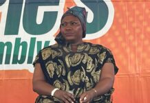 Ada: Queen mother bemoans usage of cement papers by young girls as sanitary pads at Okumade