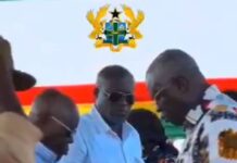 Akufo-Addo taking cash in public: Whoever is in charge of State protocol should be fired by now – Bonaa