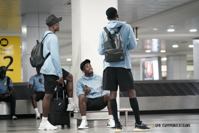 Black Stars arrival ANgola1