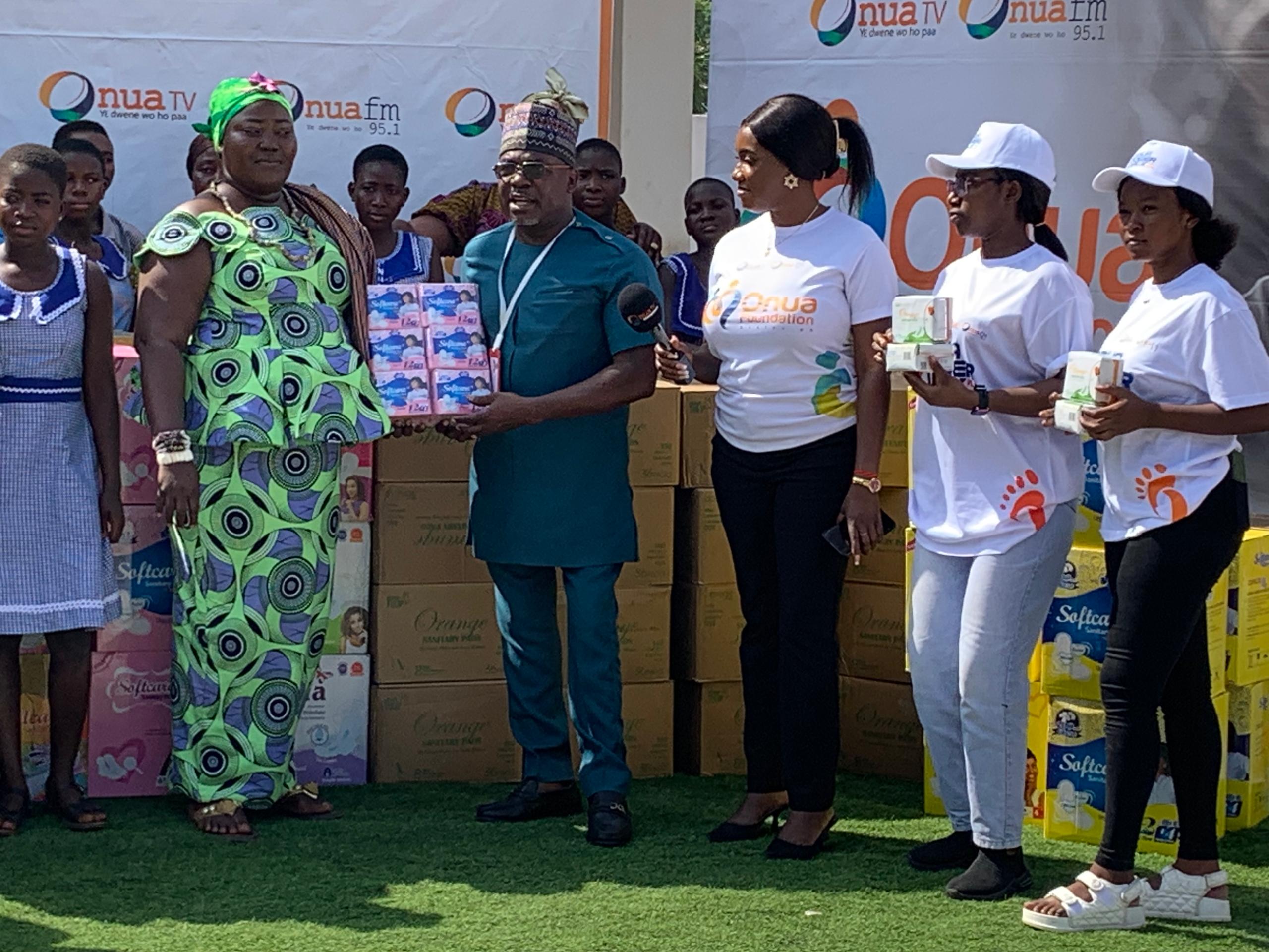 Onua Foundation donates sanitary pads to students in Ada