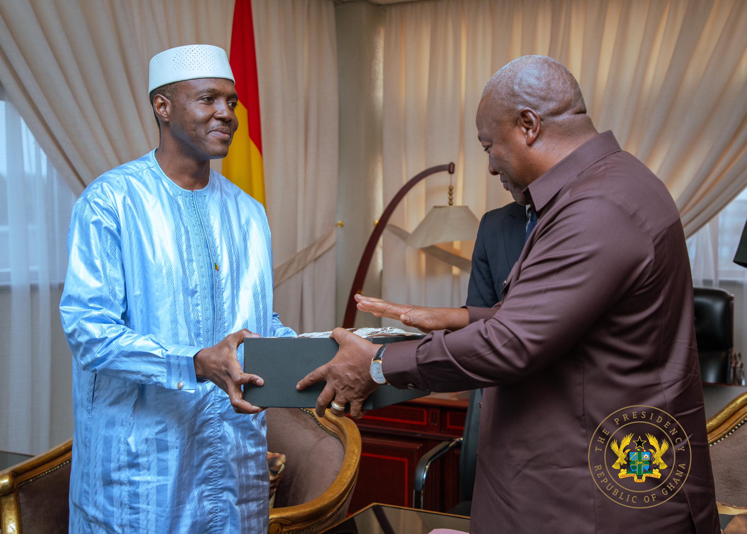 Mahama calls for collaboration between West African leaders to end insurgency in sub-region