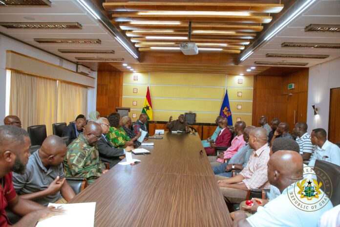 Kantamanto Market leaders and Julius Debrah