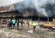 Adum fire: Government orders evacuation of traders for lorry pathway construction