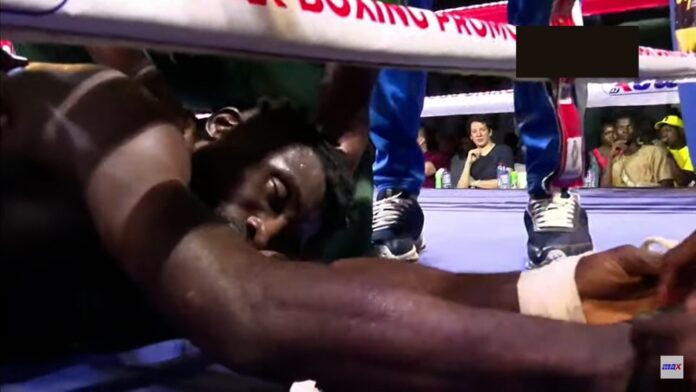 Nigerian boxer dies1
