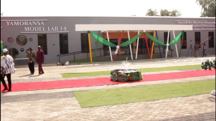 Yamoransa Model Lab 14