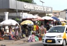 Accra’s traders return to the streets days after AMA’s decongestion exercise