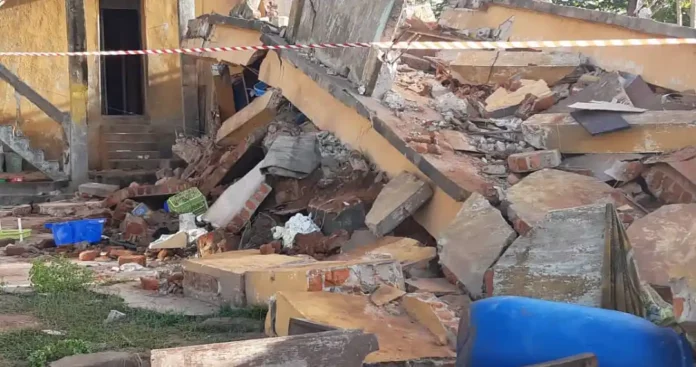 Building collapse1