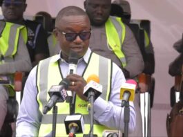 Energy Minister announces plans to introduce WhatsApp platform for reporting power outages