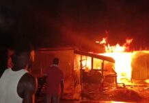 Fire destroys shops in Bibiani
