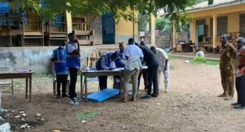 Akwatia - voting election