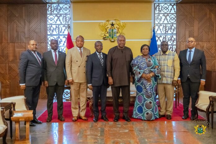 JM and Envoys
