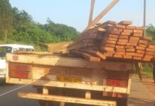Ashanti Region: Cyber logs from heavy-duty truck kills nursery pupil at Adugyama