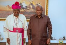 Mahama pledges Catholic Science and Technology university, regional hospital for Damongo