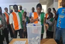 164 out of 1,432 Ivorians vote in presidential election at embassy in Accra