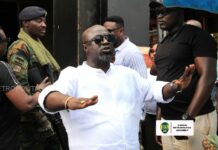 Kumasi: KMA boss orders Bantama traders to vacate roadsides