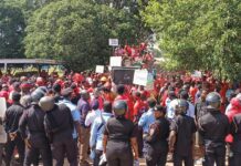 Salaga youth protest over decades-long power crisis