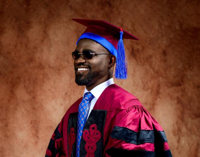 Dr Gideon Assan
