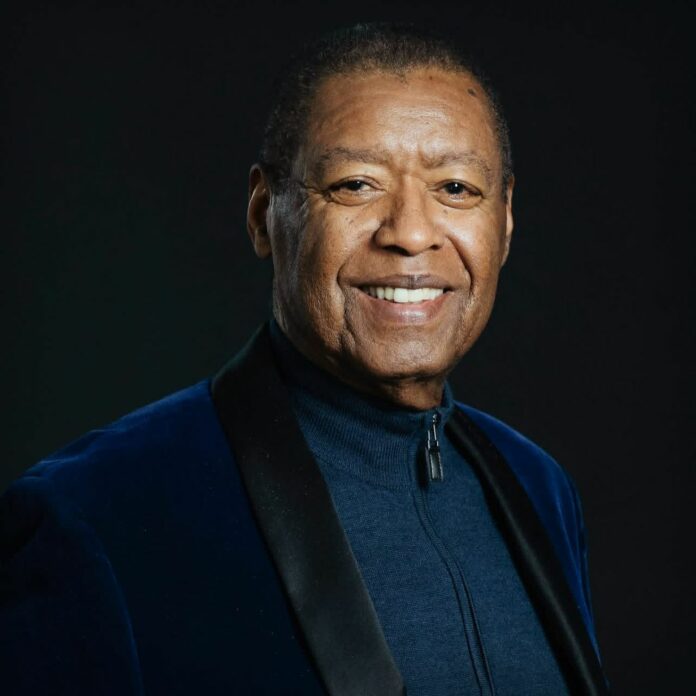 Ron Kenoly