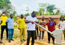 Akontombra District Assembly commissions borehole for residents