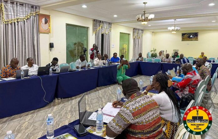 Parliamentary Press Corps (1)