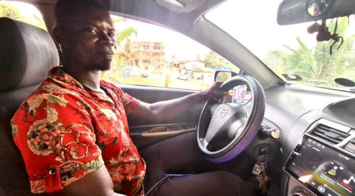 Meet Nicolas Enyaah- Tarkwa’s Taxi driver who gives free ride to the vulnerable in society