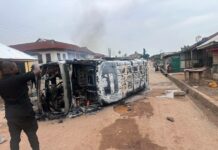 Two dead in violent clash between irate youth of Asisiriwa and Brodekwano; police restore calm