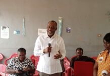 Dr Matthew Opoku Prempeh celebrates Easter with the needy and vulnerable in society