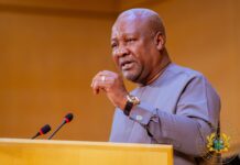 Your roads are contained in the Big Push project for next year – Mahama tells Sawla chiefs