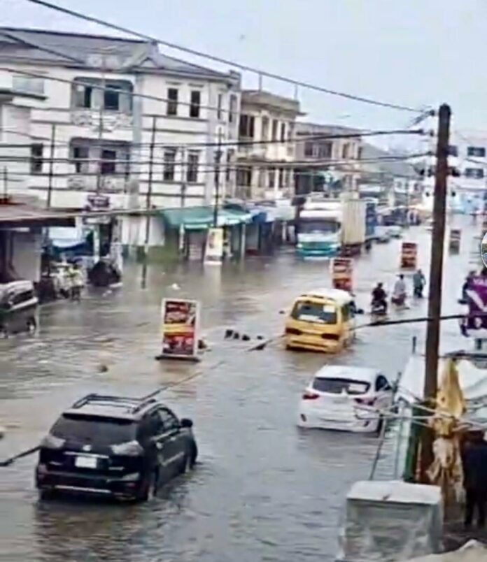 WR floods (1)