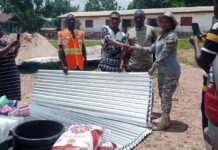 WNR: NADMO supports fire victims at Merewa with relief items