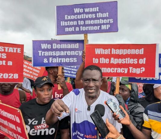 Angry NPP members in Tarkwa-Nsuaem demand cancellation of polling station elections