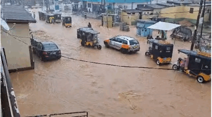 Cape Coast - Flood mudslide