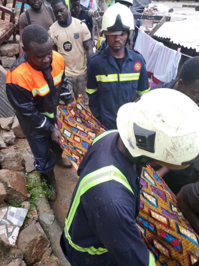 Collapse building kills - Cape Coast (3)