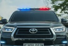 19 drivers arrested over siren abuse, use of illegal strip lights in police clampdown