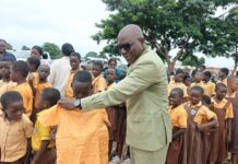 UWR: Wa Municipal Assembly donates 300 school uniforms to pupils of Tendamba Model Primary School