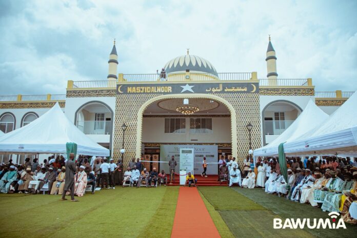 Amin Adam mosque