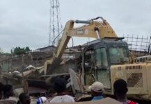 Asokore Mampong Municipal demolishes illegal structures in Sabon Zongon enclave