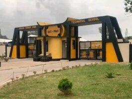 Obuasi SHTS Headmaster hospitalised after attack by students over infanticide allegations Obuasi SHTS
